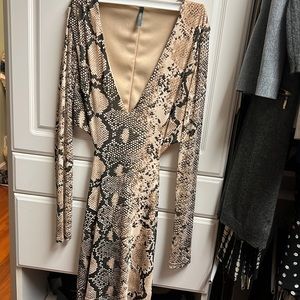 Long sleeve snake skin Windsor club dress, size large, open back, low cut chest